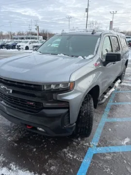Gray 2020 Chevrolet Silverado 1500 LT Trail Boss for sale in Davison, MI