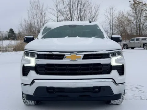 Photos of 2022 Chevrolet Silverado 1500 LT for sale in Davison, MI at Hank Graff Chevrolet Davison