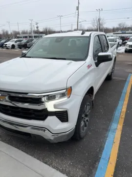 White 2022 Chevrolet Silverado 1500 LT for sale in Davison, MI