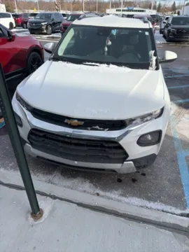 Photos of 2023 Chevrolet TrailBlazer LT for sale in Davison, MI at Hank Graff Chevrolet Davison