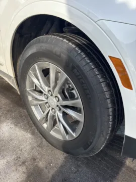 More photos of 2022 Cadillac XT5 Premium Luxury at Hank Graff Chevrolet Davison, MI
