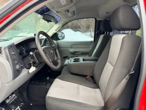 More photos of 2009 Chevrolet Silverado 1500 Work Truck at Hank Graff Chevrolet Davison, MI