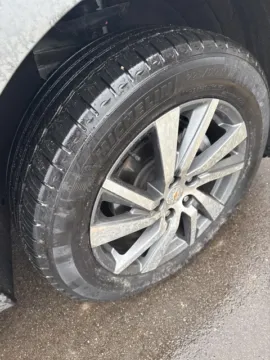 More photos of 2024 Chevrolet Equinox LT at Hank Graff Chevrolet Davison, MI