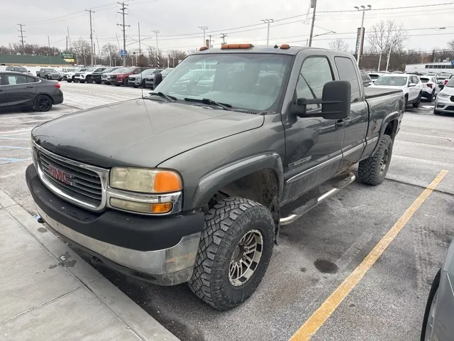 2002 GMC Sierra 2500HD SLE's photo