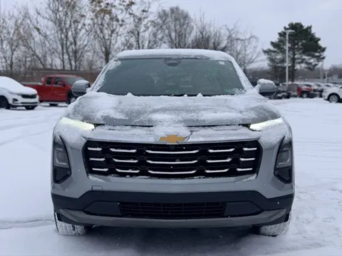 Photos of 2025 Chevrolet Equinox LT for sale in Davison, MI at Hank Graff Chevrolet Davison