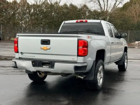 More photos of 2018 Chevrolet Silverado 1500 LT at Hank Graff Chevrolet Davison, MI