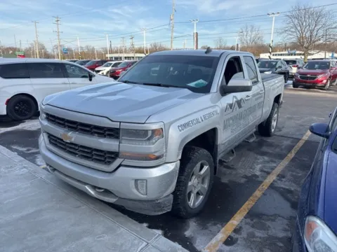 Silver 2018 Chevrolet Silverado 1500 LT for sale in Davison, MI