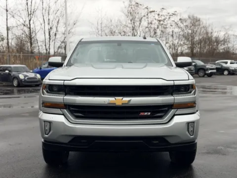 Photos of 2017 Chevrolet Silverado 1500 LT for sale in Davison, MI at Hank Graff Chevrolet Davison