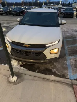 Photos of 2023 Chevrolet TrailBlazer ACTIV for sale in Davison, MI at Hank Graff Chevrolet Davison