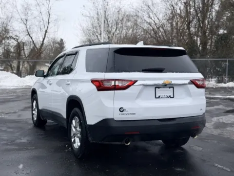 More photos of 2020 Chevrolet Traverse LT at Hank Graff Chevrolet Davison, MI