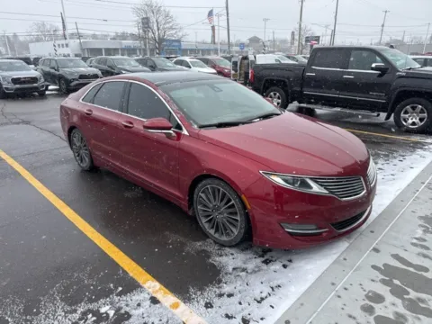 Photos of 2016 Lincoln MKZ for sale in Davison, MI at Hank Graff Chevrolet Davison