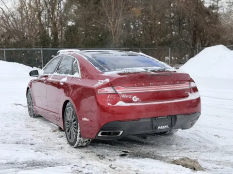 More photos of 2016 Lincoln MKZ at Hank Graff Chevrolet Davison, MI