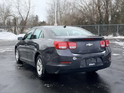 More photos of 2013 Chevrolet Malibu LS at Hank Graff Chevrolet Davison, MI