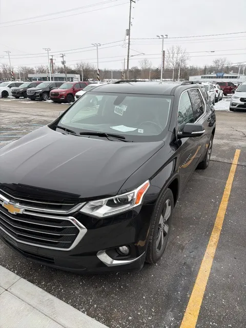 Black 2019 Chevrolet Traverse 3LT for sale in Davison, MI