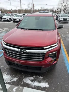 Photos of 2026 Chevrolet Traverse LT for sale in Davison, MI at Hank Graff Chevrolet Davison