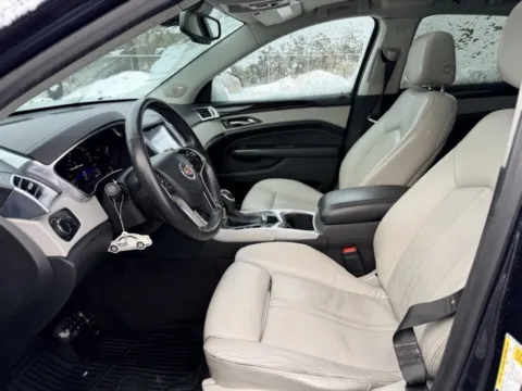 More photos of 2014 Cadillac SRX Luxury at Hank Graff Chevrolet Davison, MI