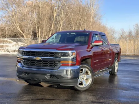 Red 2016 Chevrolet Silverado 1500 LT for sale in Davison, MI