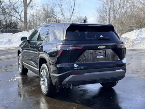 More photos of 2025 Chevrolet Equinox LT at Hank Graff Chevrolet Davison, MI