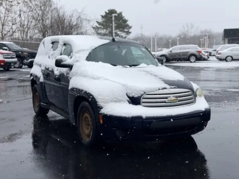 Photos of 2007 Chevrolet HHR LS for sale in Davison, MI at Hank Graff Chevrolet Davison