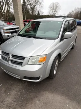 Silver 2009 Dodge Grand Caravan SE for sale in Davison, MI