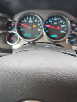 More photos of 2013 GMC Sierra 1500 SLE at Hank Graff Chevrolet Davison, MI