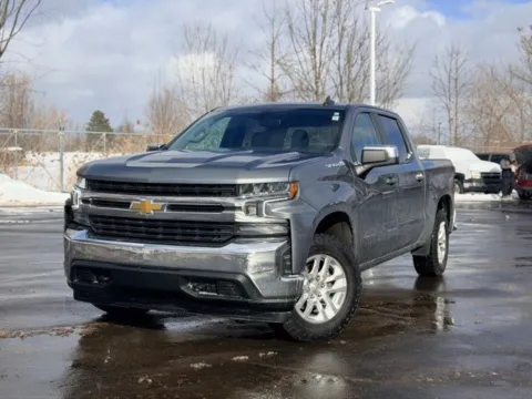 Gray 2021 Chevrolet Silverado 1500 LT for sale in Davison, MI