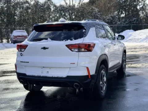 More photos of 2023 Chevrolet TrailBlazer RS at Hank Graff Chevrolet Davison, MI