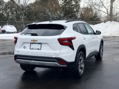 More photos of 2024 Chevrolet Trax LT at Hank Graff Chevrolet Davison, MI