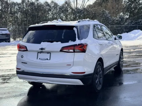 More photos of 2023 Chevrolet Equinox RS at Hank Graff Chevrolet Davison, MI