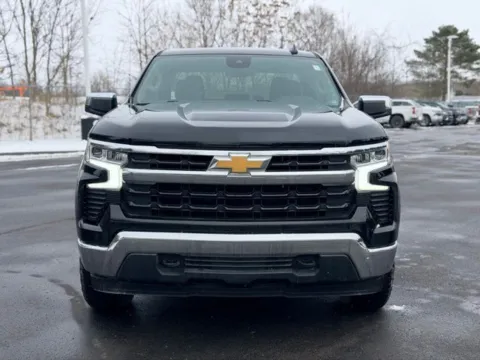 Photos of 2023 Chevrolet Silverado 1500 LT for sale in Davison, MI at Hank Graff Chevrolet Davison