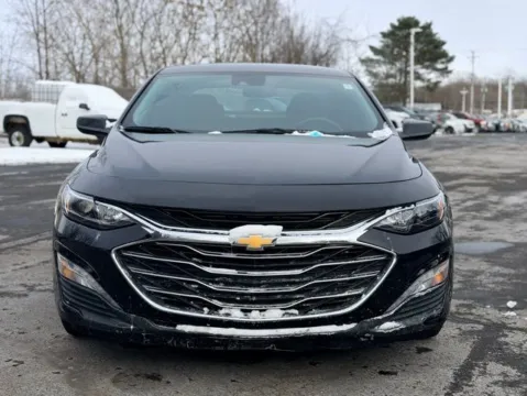 Photos of 2025 Chevrolet Malibu LT for sale in Davison, MI at Hank Graff Chevrolet Davison
