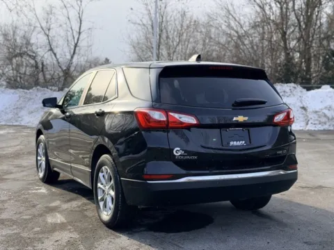 More photos of 2021 Chevrolet Equinox LT at Hank Graff Chevrolet Davison, MI