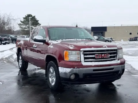 Photos of 2013 GMC Sierra 1500 SLE for sale in Davison, MI at Hank Graff Chevrolet Davison