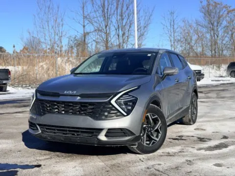 Gray 2024 Kia Sportage LX for sale in Davison, MI