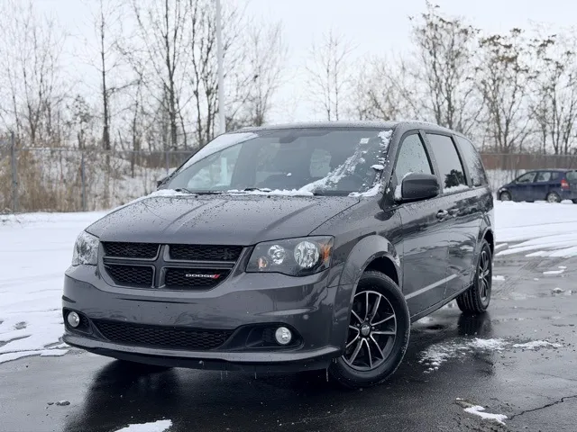 Gray 2019 Dodge Grand Caravan GT for sale in Davison, MI