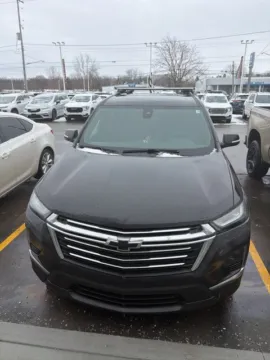 Photos of 2023 Chevrolet Traverse LT for sale in Davison, MI at Hank Graff Chevrolet Davison
