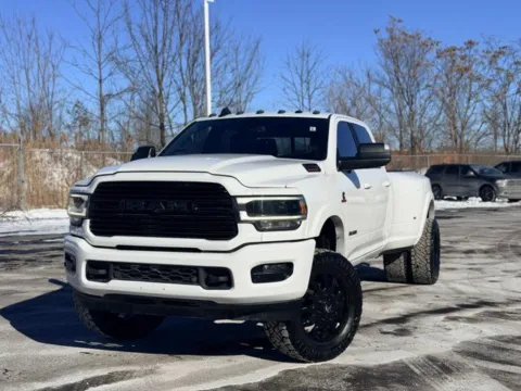 White 2022 Ram 3500 Laramie for sale in Davison, MI