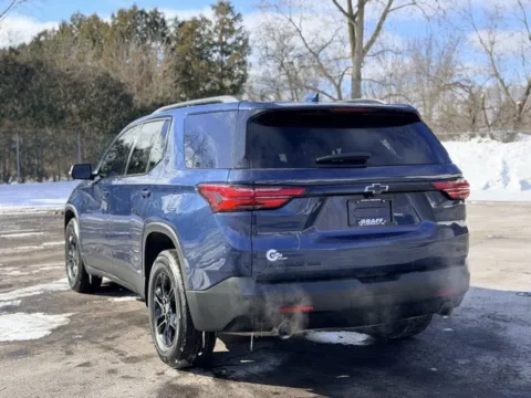 More photos of 2022 Chevrolet Traverse LT at Hank Graff Chevrolet Davison, MI