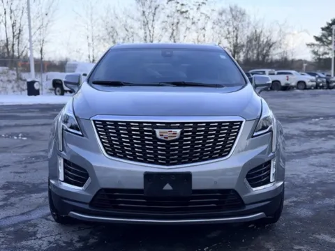 Photos of 2023 Cadillac XT5 Premium Luxury for sale in Davison, MI at Hank Graff Chevrolet Davison