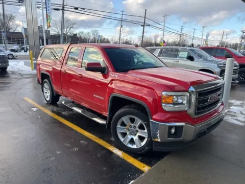 Red 2014 GMC Sierra 1500 SLE for sale in Davison, MI