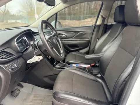 More photos of 2017 Buick Encore Preferred at Hank Graff Chevrolet Davison, MI