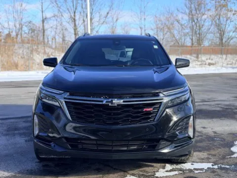 Photos of 2022 Chevrolet Equinox RS for sale in Davison, MI at Hank Graff Chevrolet Davison