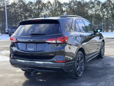 More photos of 2022 Chevrolet Equinox RS at Hank Graff Chevrolet Davison, MI