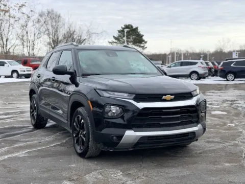 Another view of 2023 Chevrolet TrailBlazer LT for sale in Davison, MI at Hank Graff Chevrolet Davison