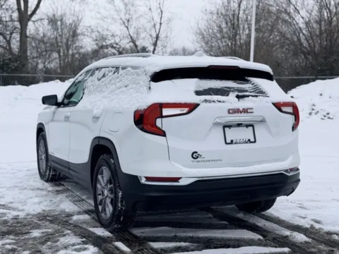 More photos of 2024 GMC Terrain SLT at Hank Graff Chevrolet Davison, MI