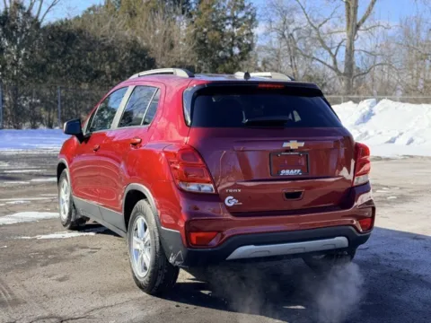 More photos of 2022 Chevrolet Trax LT at Hank Graff Chevrolet Davison, MI