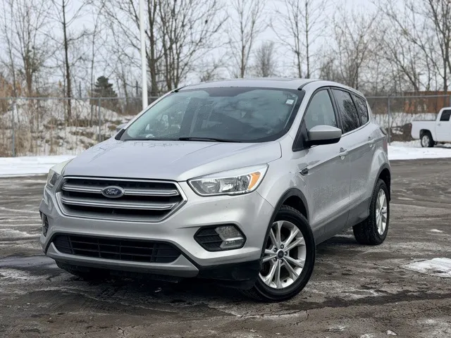 Silver 2017 Ford Escape SE for sale in Davison, MI