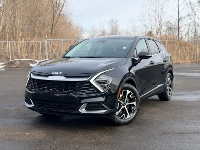 2025 Kia Sportage EX for sale in Davison, MI