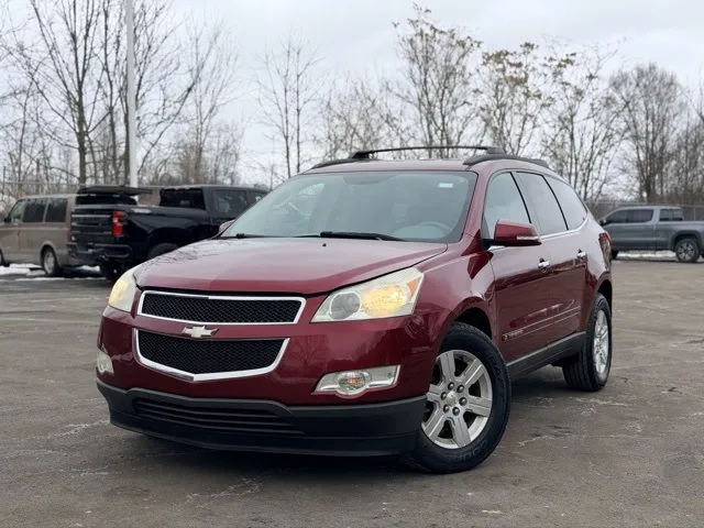 2009 Chevrolet Traverse LT for sale in Davison, MI