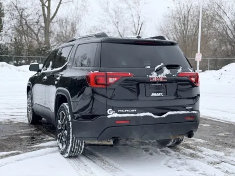 More photos of 2019 GMC Acadia SLT-1 at Hank Graff Chevrolet Davison, MI